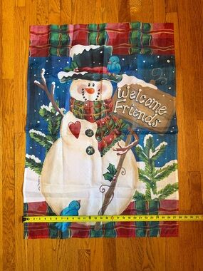 Welcome Friends Snowman Holiday Flag - White/Blue